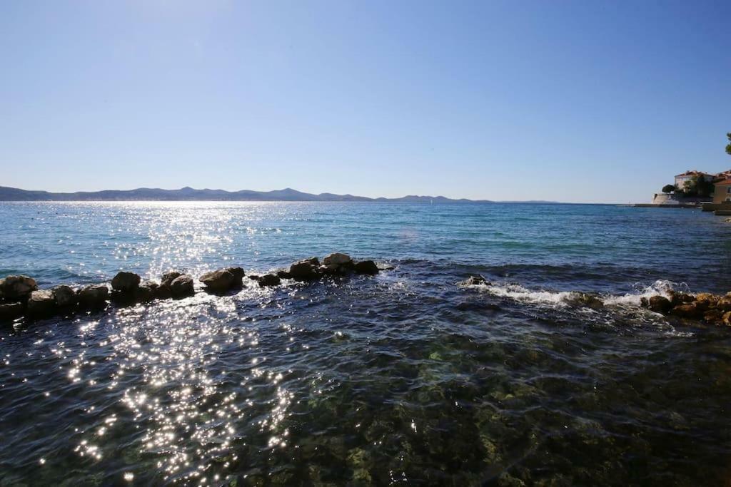 Seafront Beach Apartment - Directly At The Beach Zadar Exteriör bild